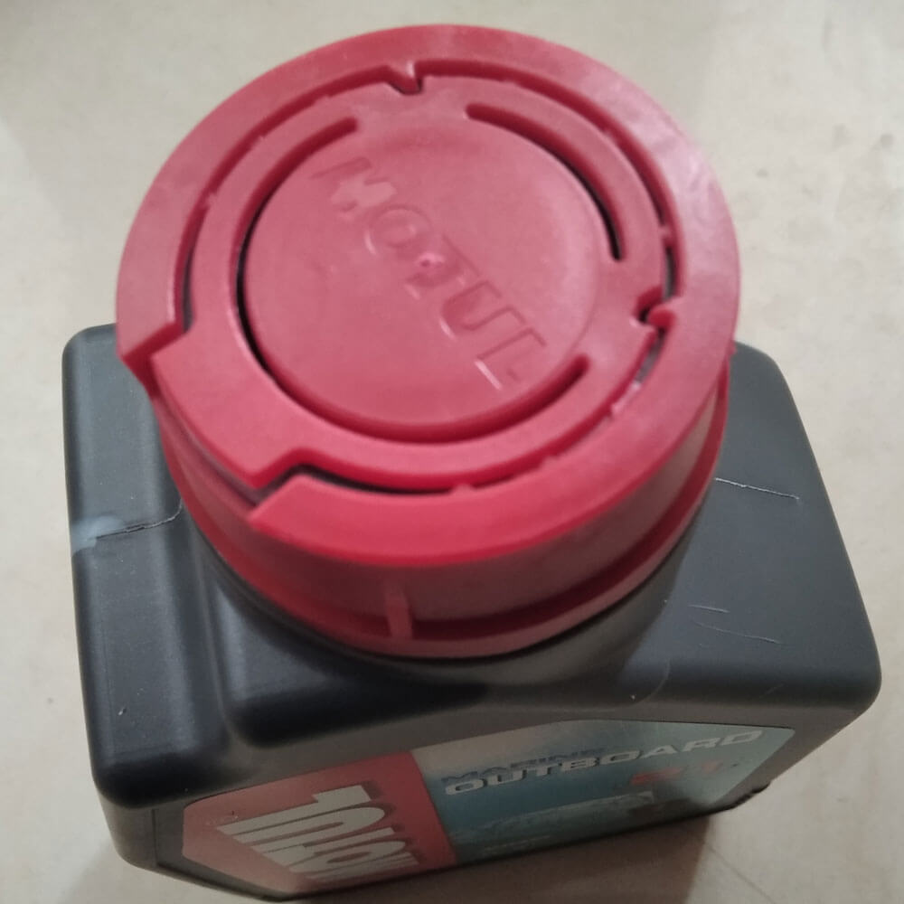 Масло моторное для 2-тактных двигателей MOTUL Outboard 2T (1л, TC-W3)